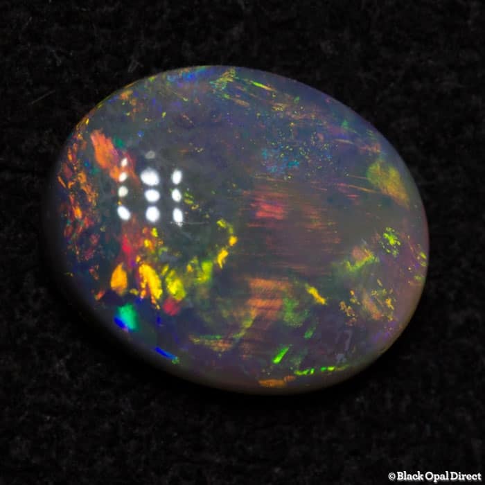 0.57 ct light opal 7x5.5x2mm