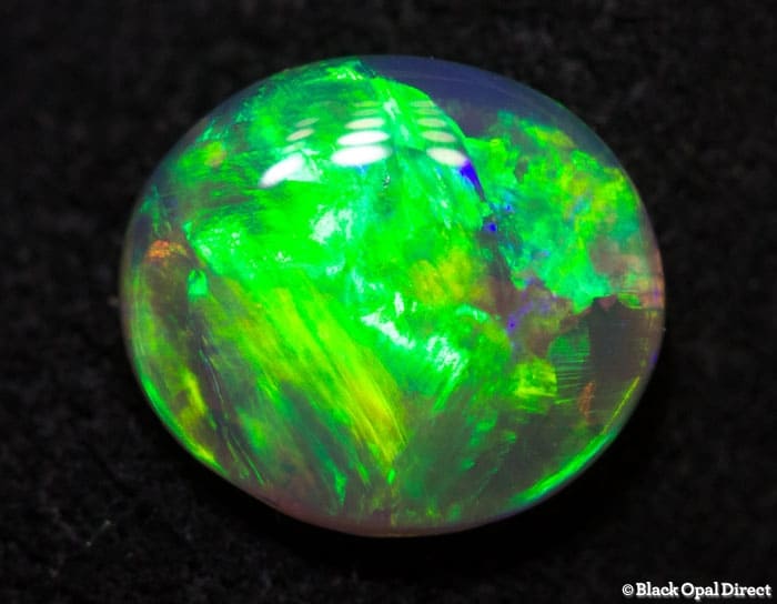 0.62 ct gem creen crystal opal 7x6x2mm