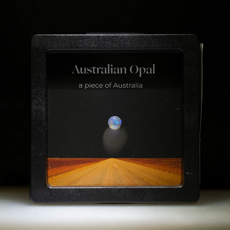 0.71 ct crystal opal treasure box