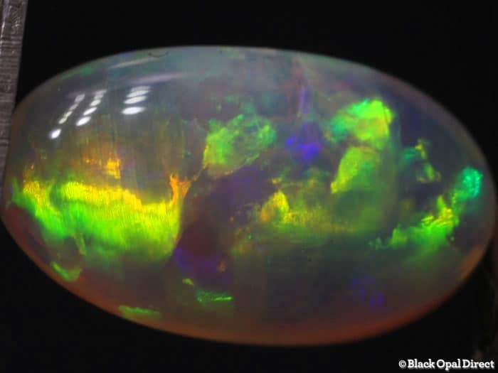 1.06 ct crystal opal 10.5x6x2.5mm
