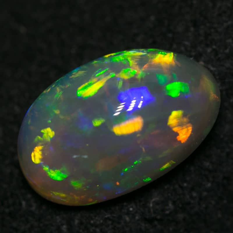 1.07 ct crystal opal 8x5x4mm