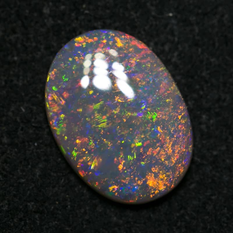 1.10 ct dark opal 10x7x2mm