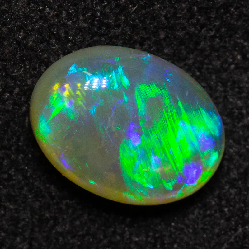 1.25 ct crystal opal 8.4x6.2x3.0mm