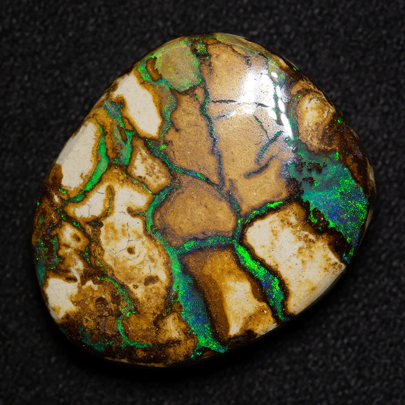 17.85 ct boulder opal 19.2x16.6x6.6mm