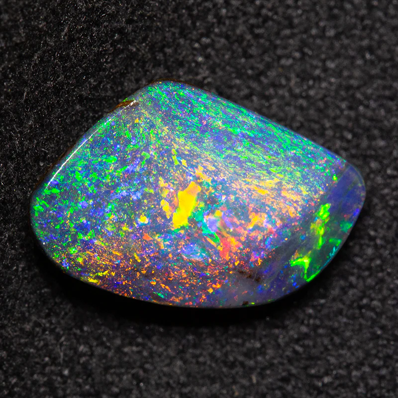 2.23 ct boulder opal 11.6x7.5x3.4mm