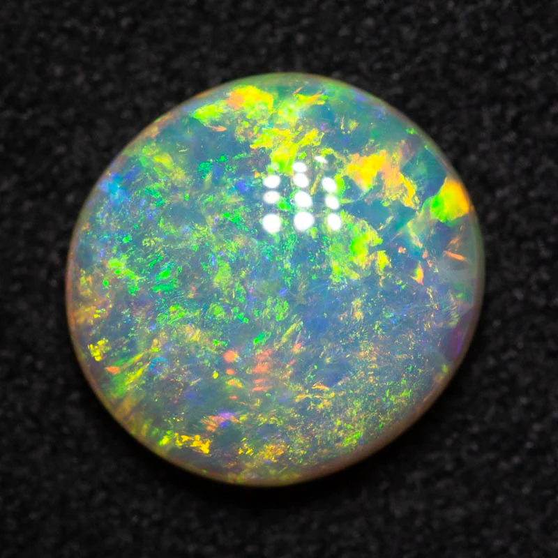 2.23 ct double-sided crystal opal 9.3x8.8x4.2mm