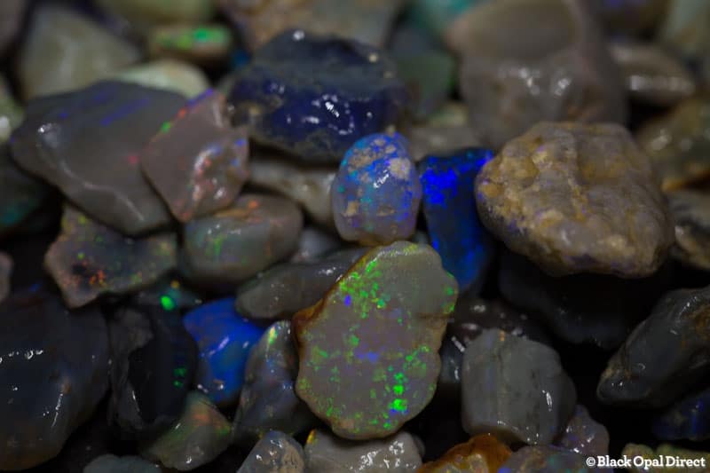 226 ct rough opal parcel for intermediate opal cutters