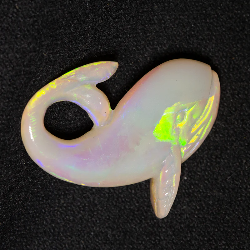 5.64 ct white opal carving 20x18x3.9mm