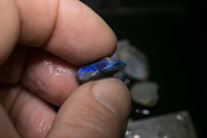 59 ct 14pc rough opal parcel for intermediate cutters - Image 2