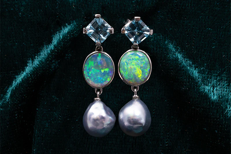 Pacifica Earrings 18kt White Gold 2.10ct Dark Opals